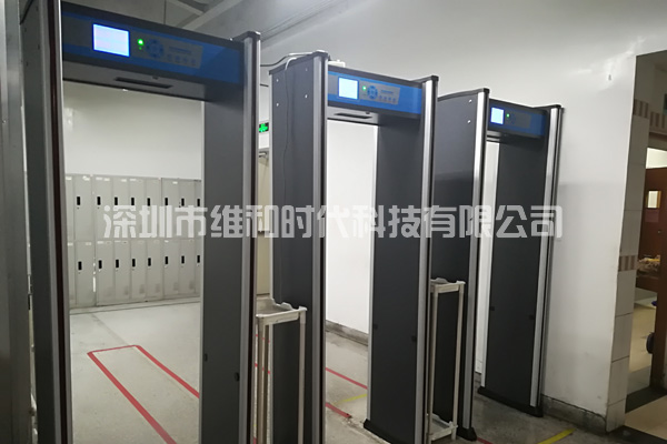 深圳市萬邦速達_中糧地產_蘇州華豐購買SD-8065型X光行李安檢機及HI-PE進口安檢門[圖]