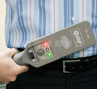 PD140機(jī)場(chǎng)金屬探測(cè)器