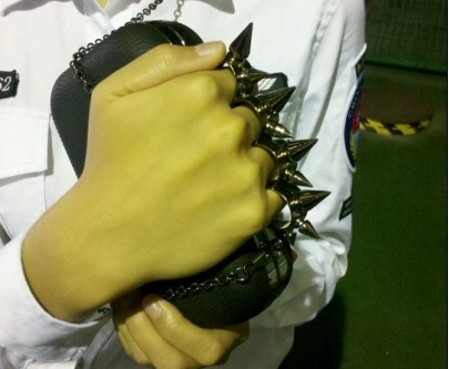 手刺包偽裝隱蔽依然難逃深圳機場X光機射線掃描[圖]