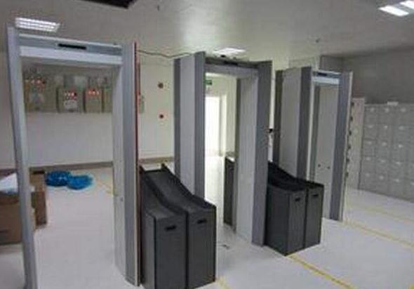 新型金屬探測安檢門因性價比高應用范圍廣泛.jpg 新型金屬探測安檢門因性價比高應用范圍廣泛.jpg