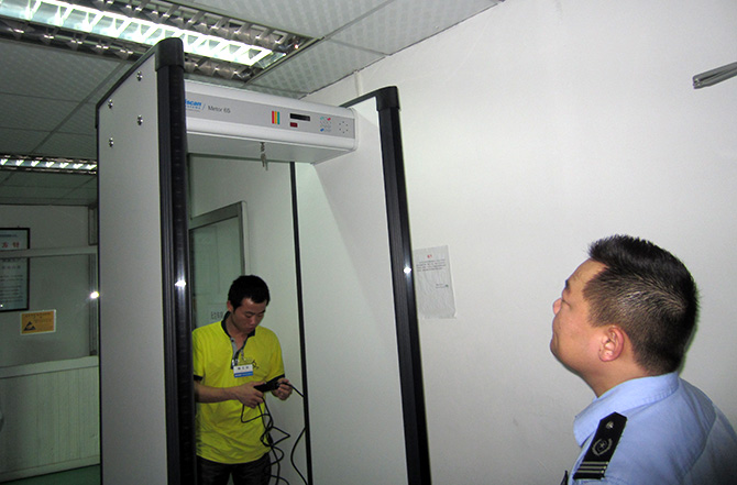 進(jìn)口安檢門(mén)的價(jià)格影響因素分析