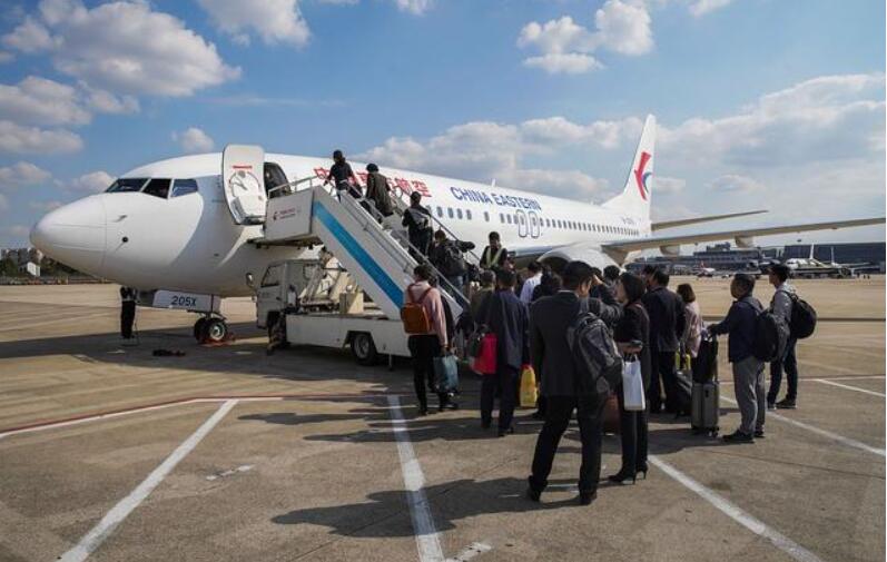 4-笫一次坐飛機登機流程 安檢門安檢注意事項.jpg 4-笫一次坐飛機登機流程 安檢門安檢注意事項.jpg